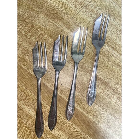 Sheffield Loxley / Maurice Stables 4-Pastry Forks & 1-Spear SilverPlate ART Deco